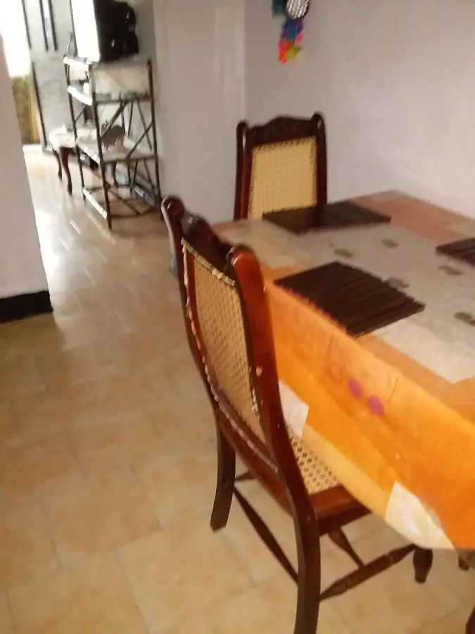 Guest house Room In Apartment - Comfortable Inn Green Sea Villa Helen Kilometres 4 Circunvalar La Loma  Colombia