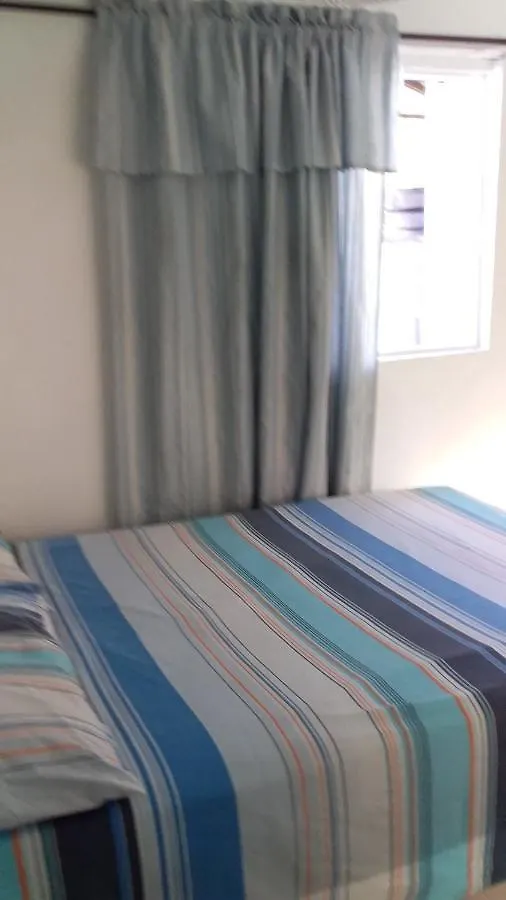 Room In Apartment - Comfortable Inn Green Sea Villa Helen Kilometres 4 Circunvalar La Loma  0*, La Loma (San Andres)
