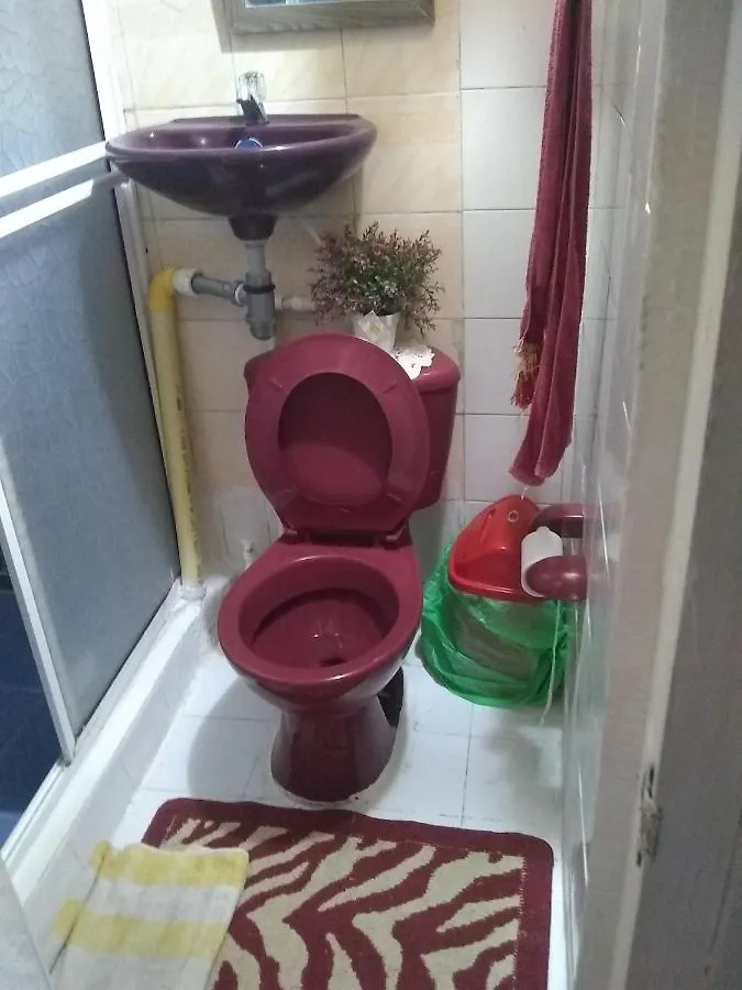 Guest house Room In Apartment - Comfortable Inn Green Sea Villa Helen Kilometres 4 Circunvalar La Loma  Colombia